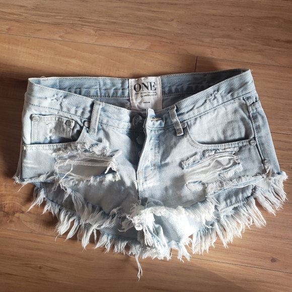 One Teaspoon Bonita Distressed Jean Shorts sz 25 - Picture 11 of 14